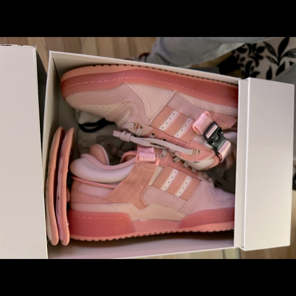 Bad bunny pink shoes never worn
